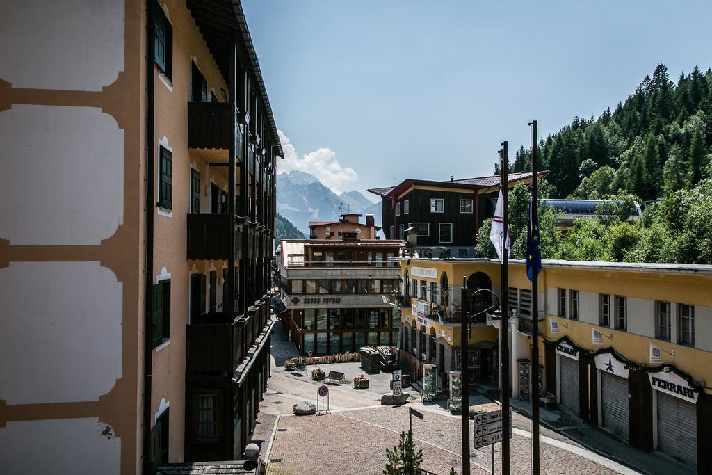 Hotel Posta R.T.A. Madonna di Campiglio Exterior photo